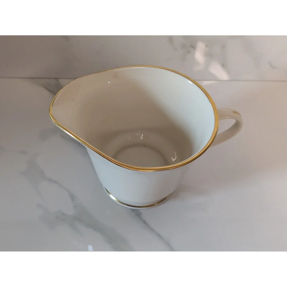 Lenox Hayworth Ivory Porcelain Sugar Bowl with‎ Lid and Creamer Set Gold Trim